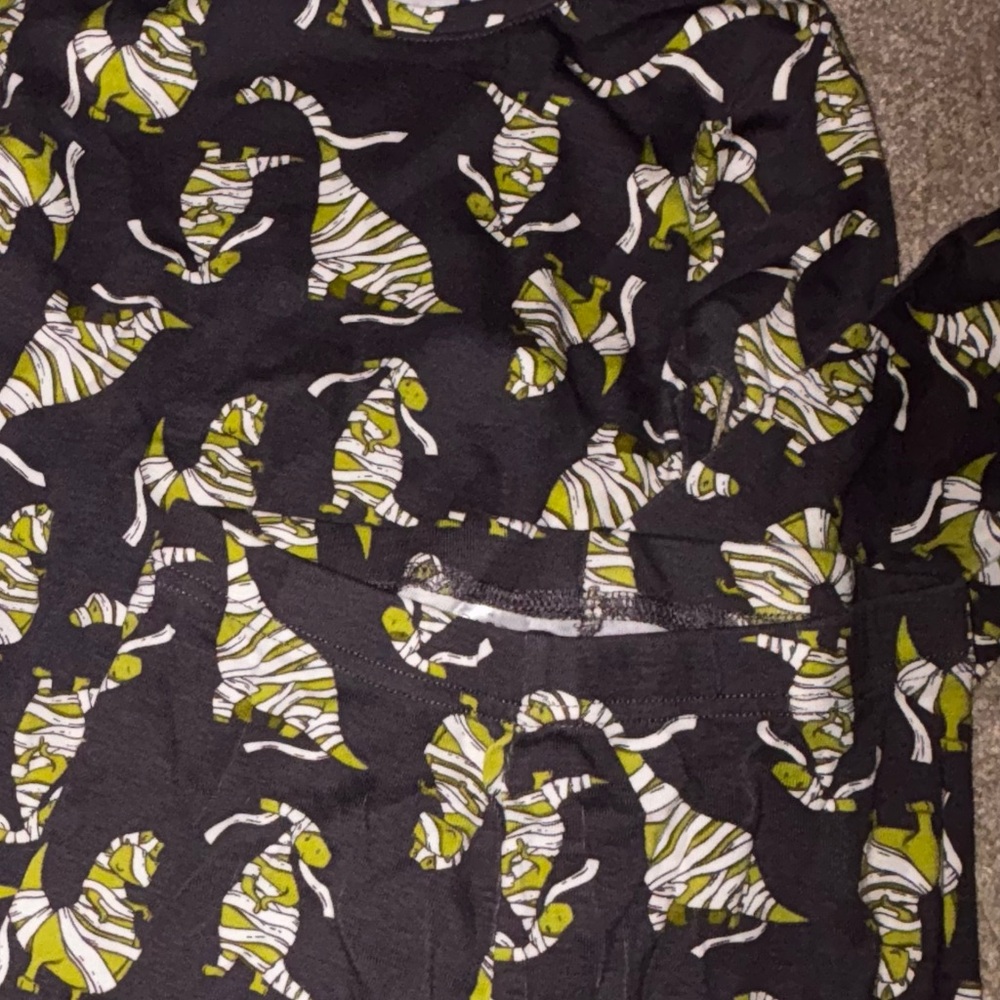 Boys sz 8 Pajamas - Picture 3 of 3